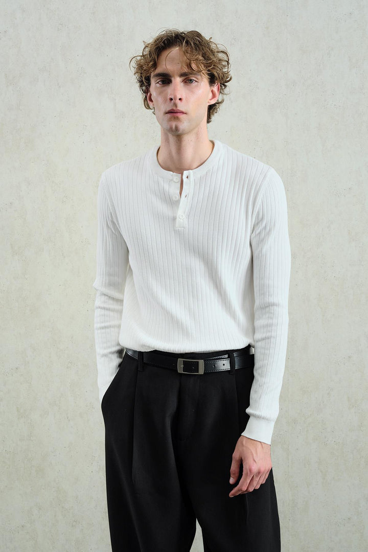 Giesto Tricot blanc à boutons ajusté - Blanc