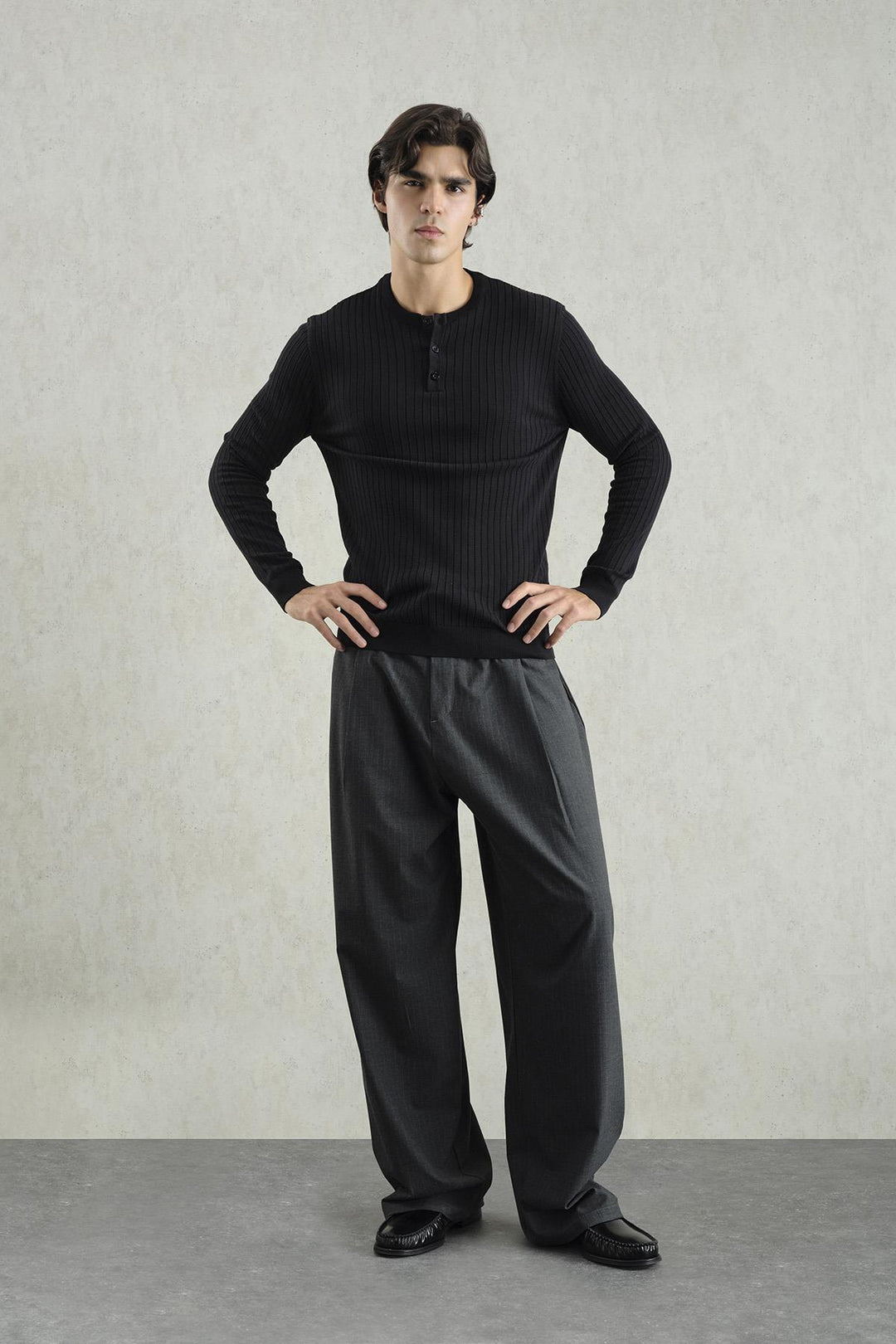 Giesto Tricot noir à boutons ajusté - Noir