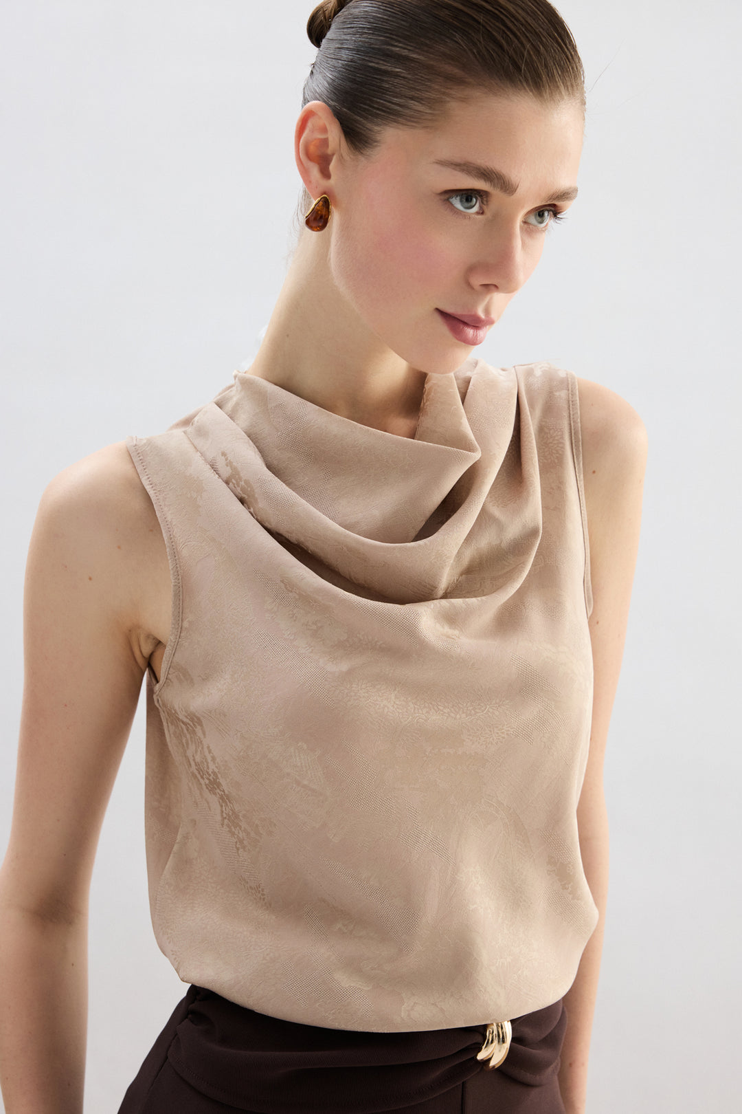 Sateen Blouse Col Dégagé - Beige