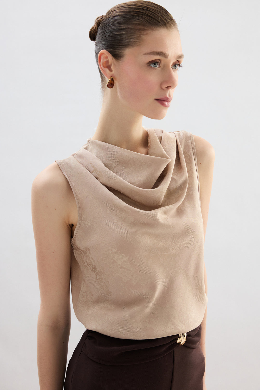 Sateen Blouse Col Dégagé - Beige
