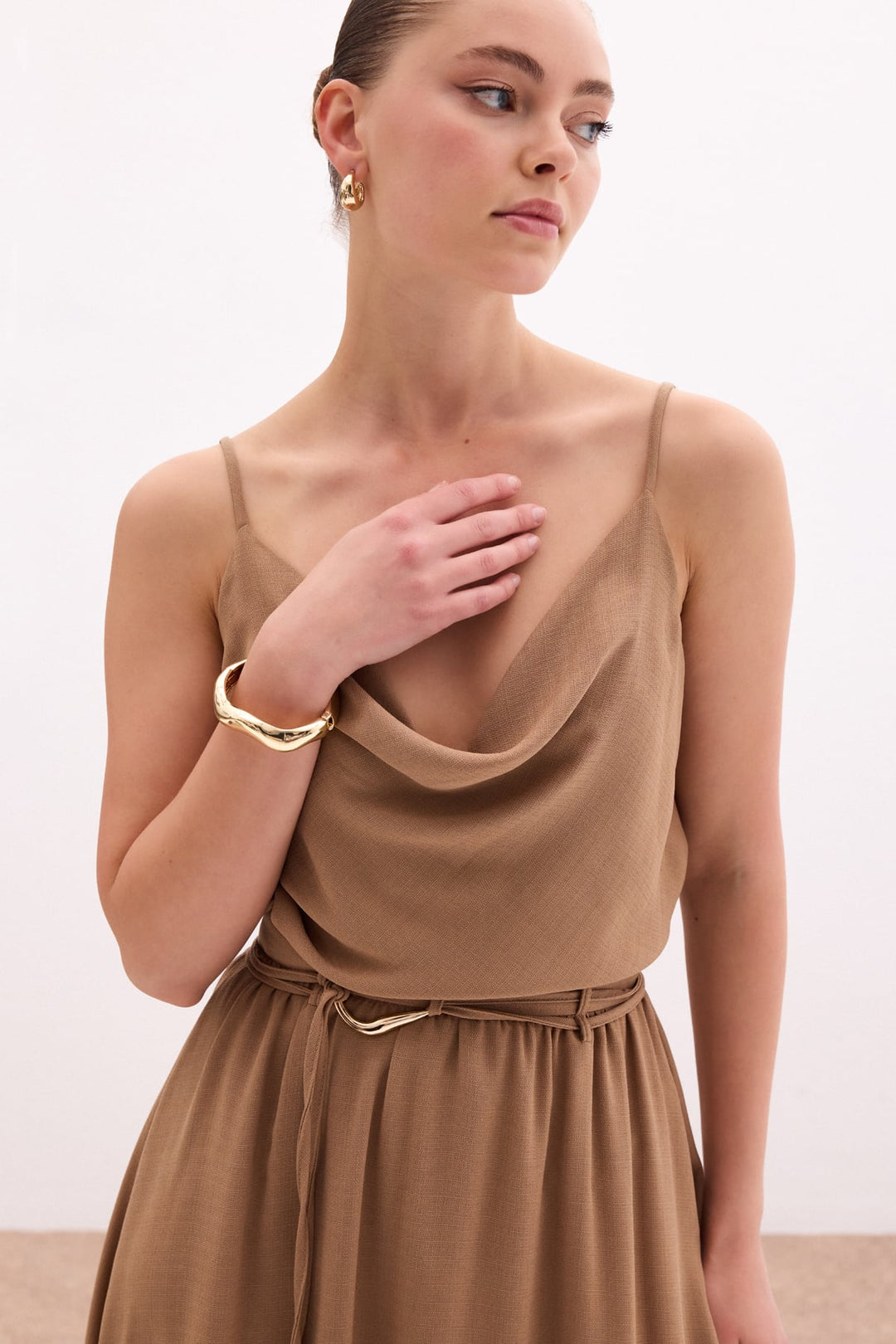 Sateen Blouse décontractée à col dégagé - Vison
