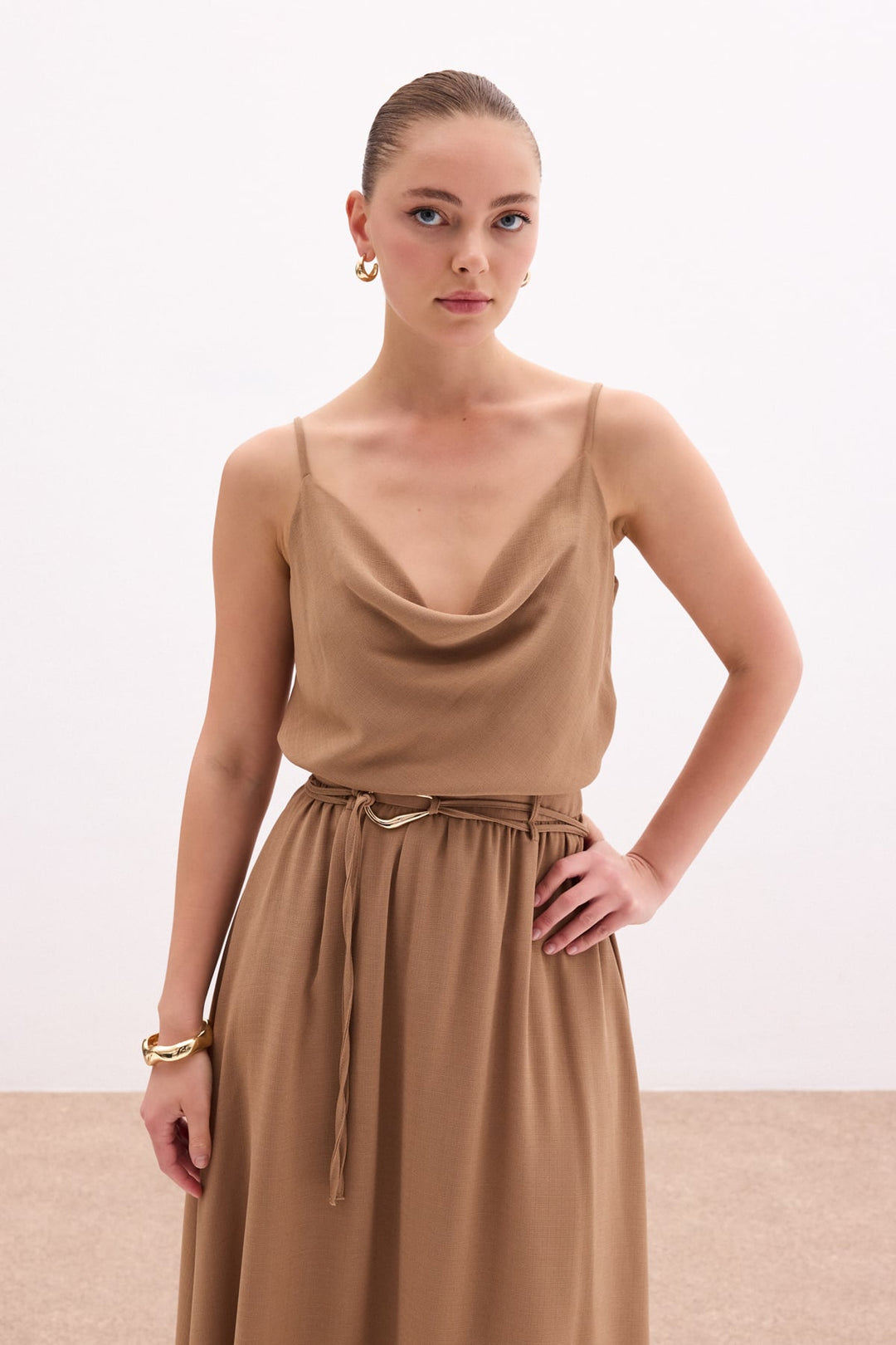 Sateen Blouse décontractée à col dégagé - Vison