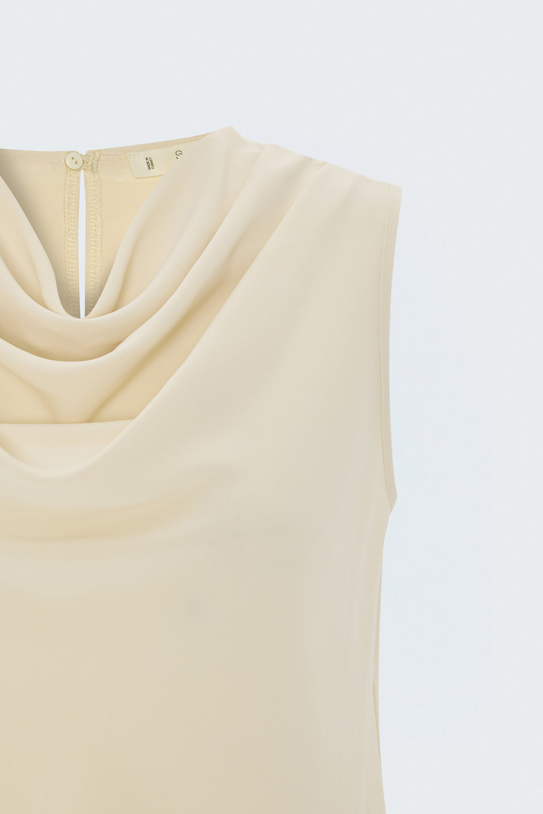 Sateen Blouse sans manches à col dégagé - Beige
