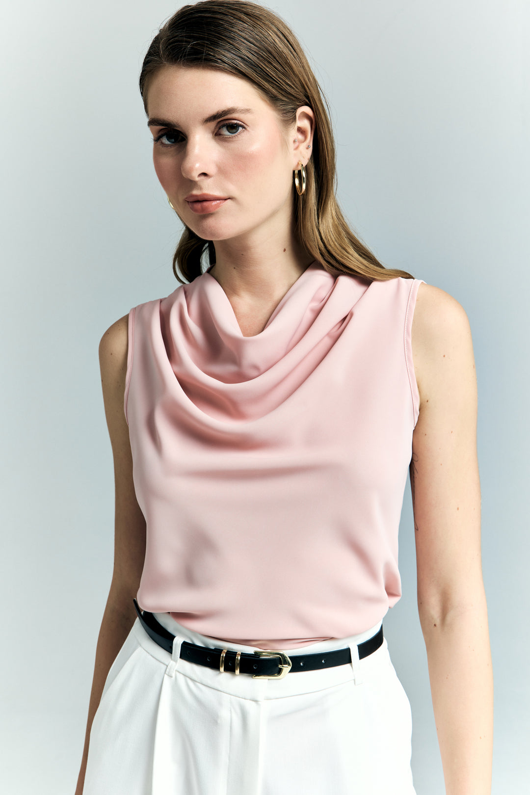 Sateen Blouse sans manches à col dégagé - Poudre