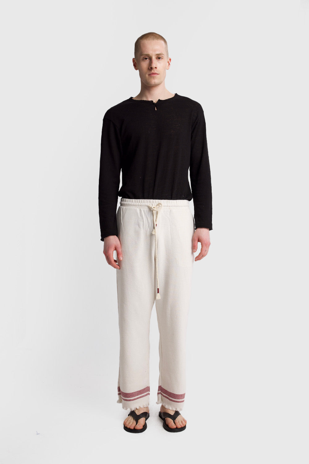 Giesto Pantalon texturé à motifs - Bordeaux