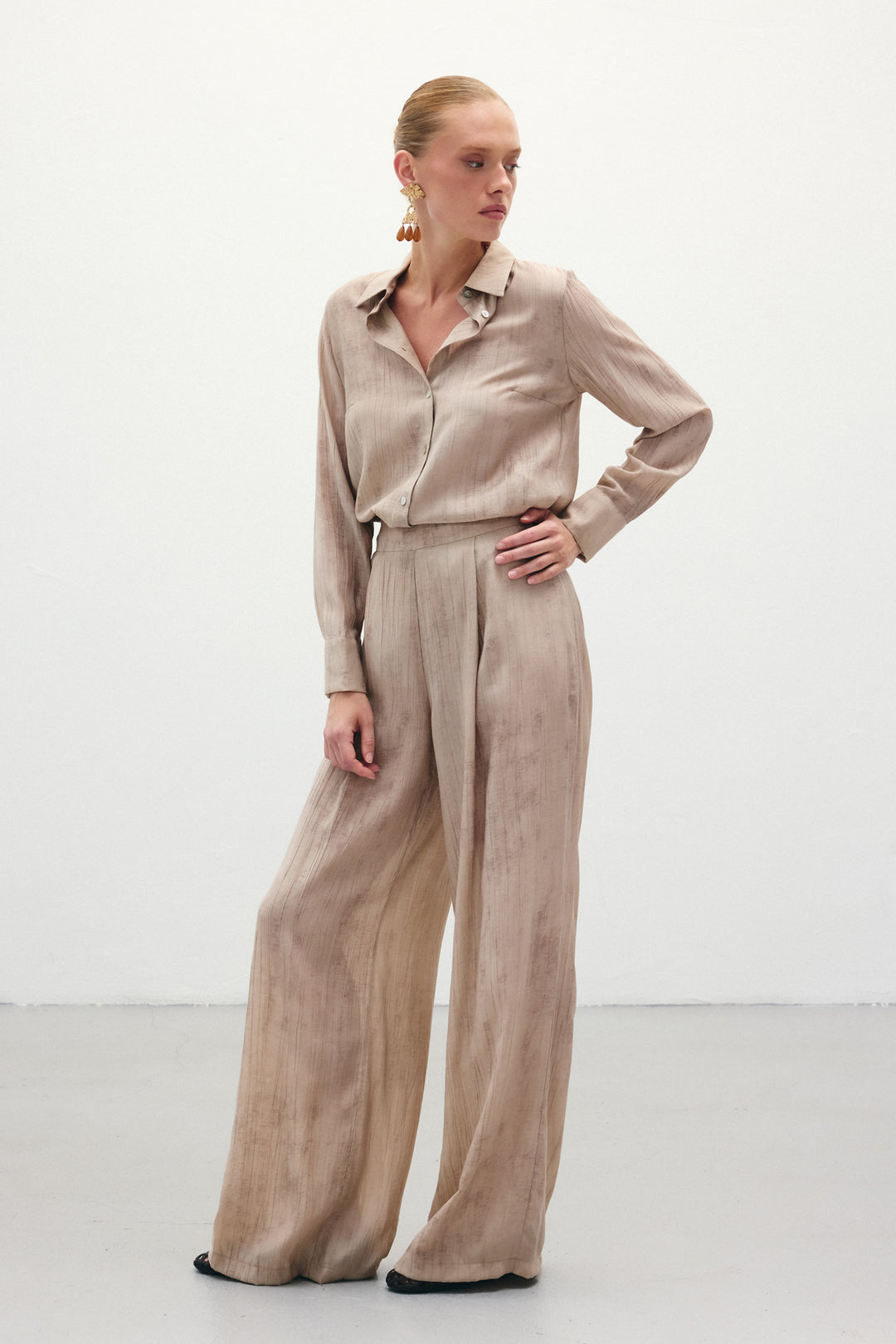 Sateen Pantalon ample à motifs - Beige