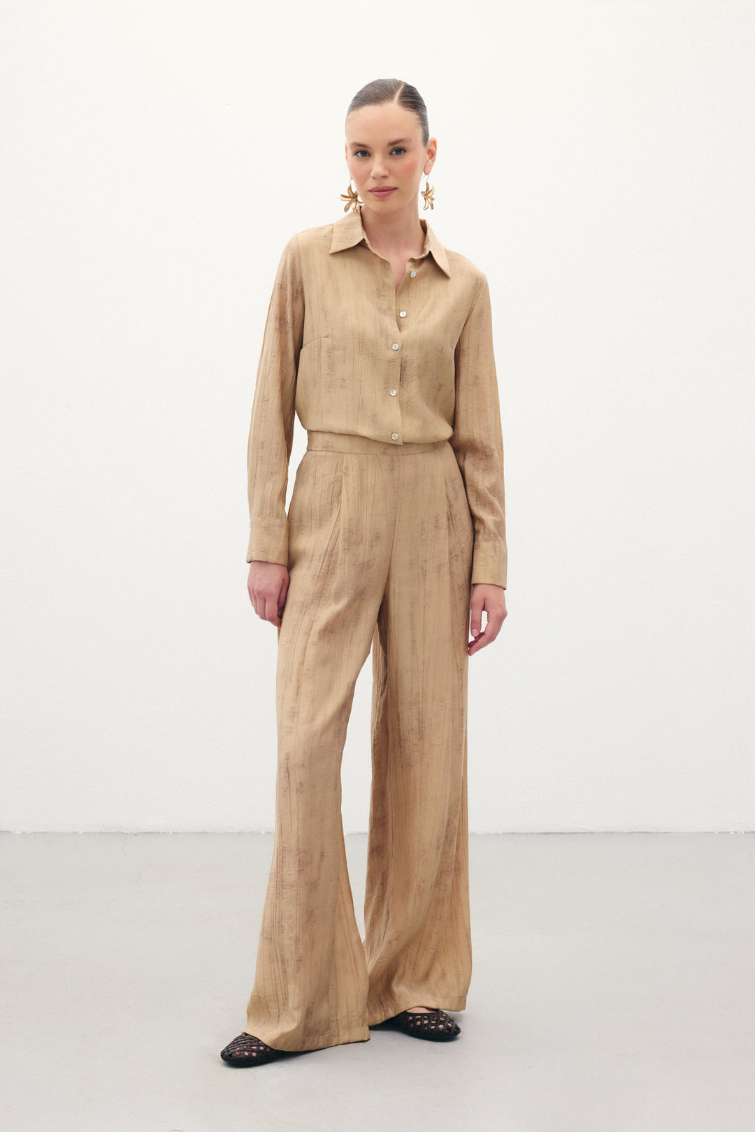 Sateen Pantalon ample à motifs - camel
