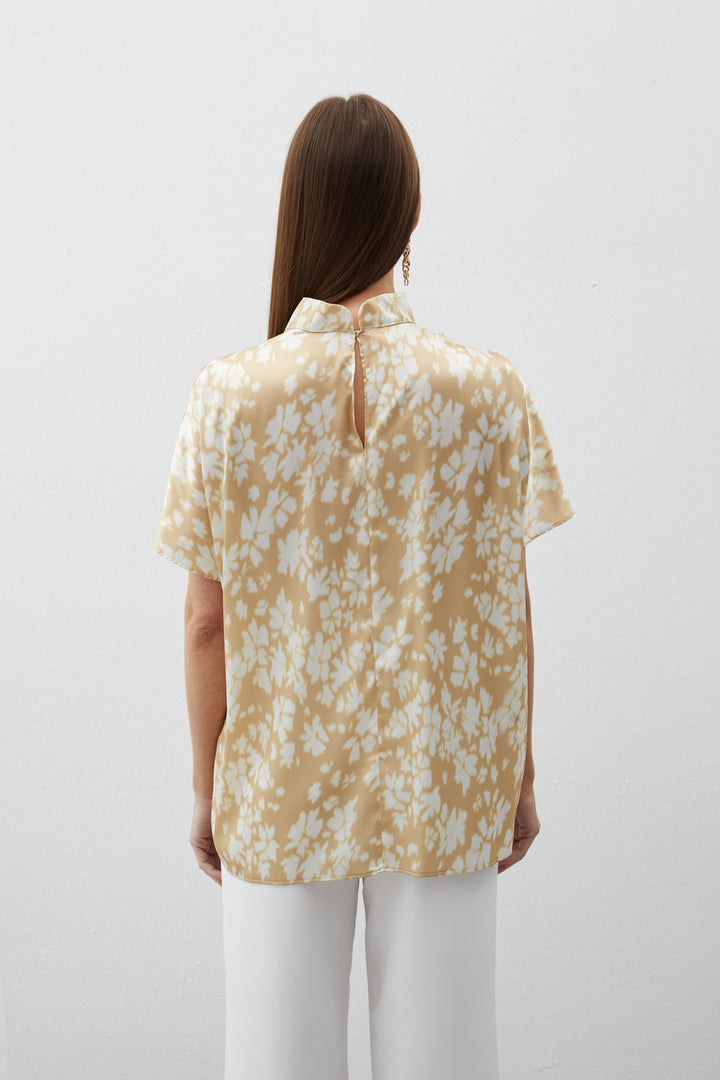 Sateen Blouse ample à motifs col montant - Marron