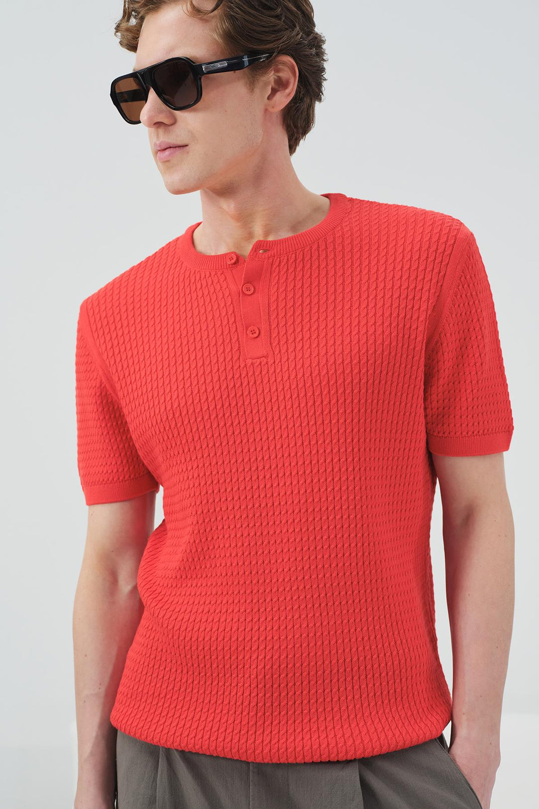 Giesto T-shirt en tricot rouge à col rond texturé - Rouge