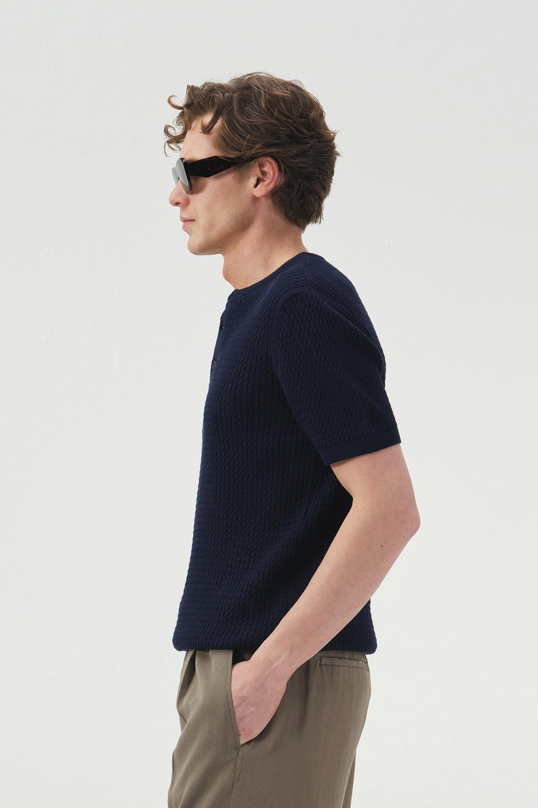 Giesto T-shirt en tricot bleu marine à col rond texturé - Bleu marine