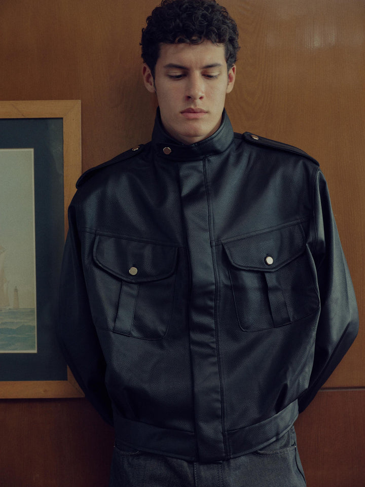 Giesto Veste en cuir noir avec épaulettes - Noir