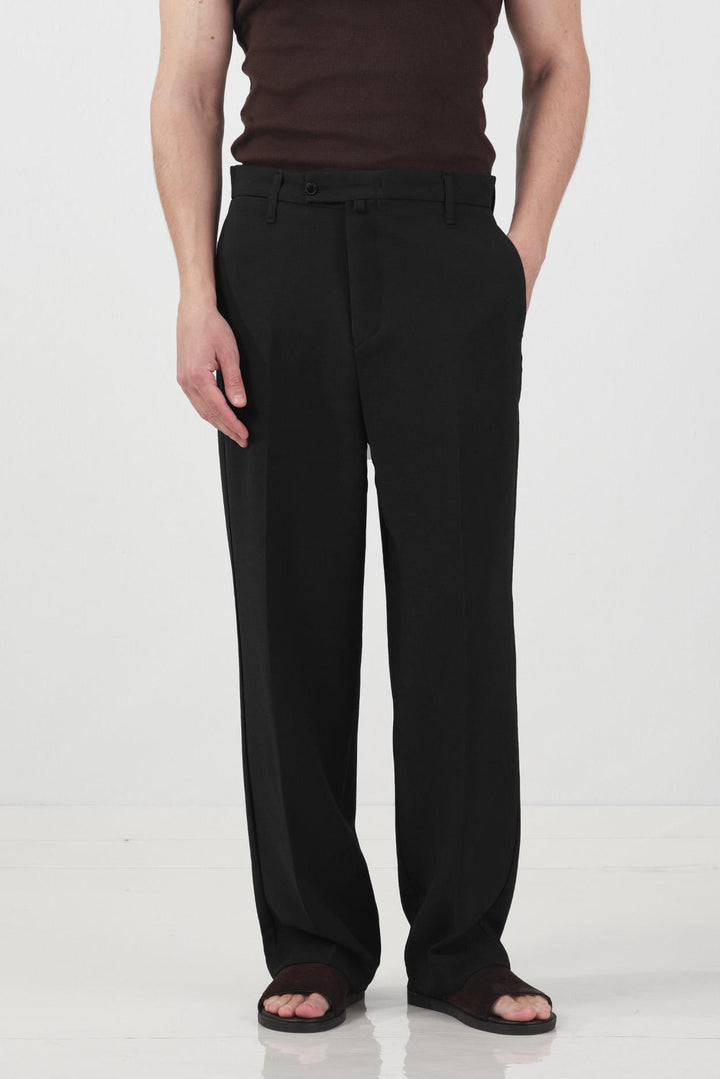 Giesto Pantalon classique noir en tissu texturé coupe regular fit - Noir