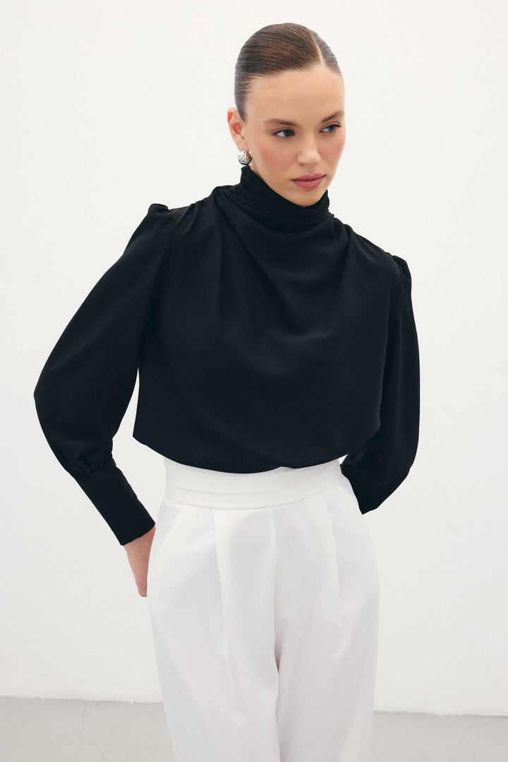 Sateen Blouse avec détails drapés - Noir