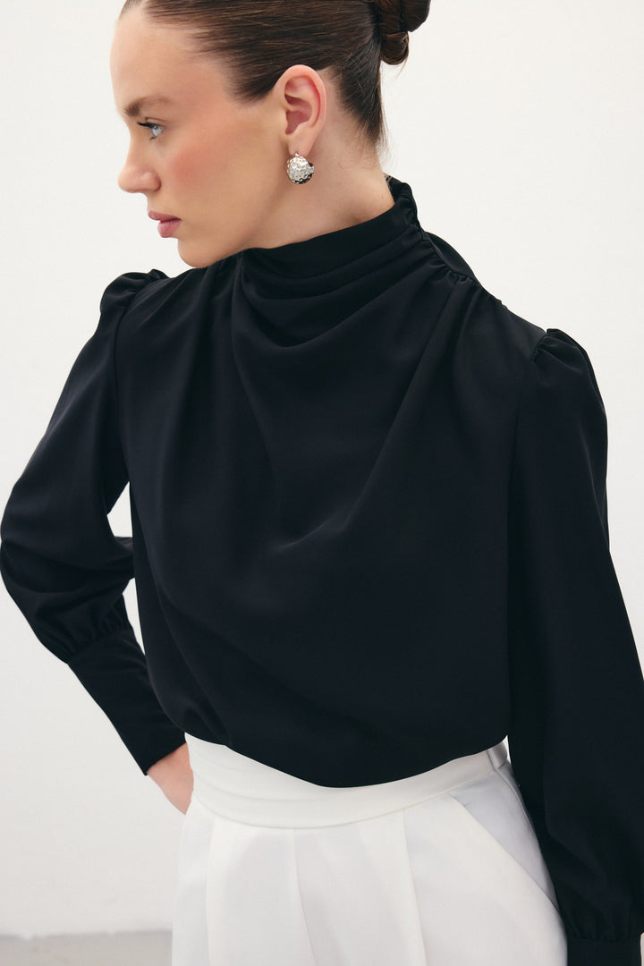 Sateen Blouse avec détails drapés - Noir