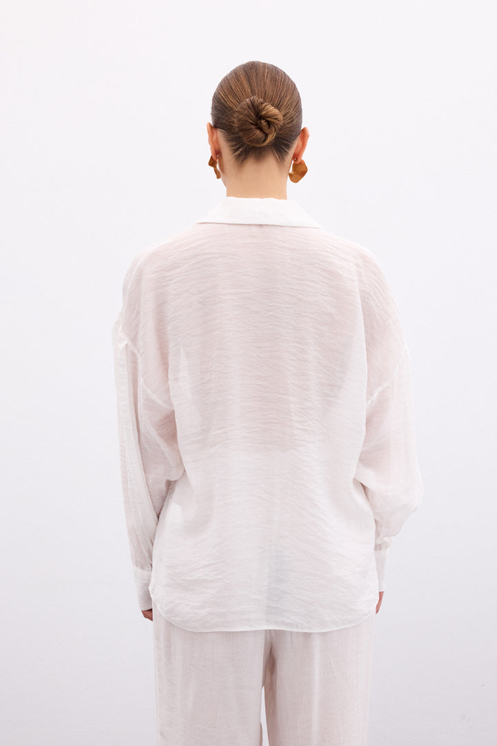 Sateen Chemisier Fin avec Accessoire de Bouton - Écru