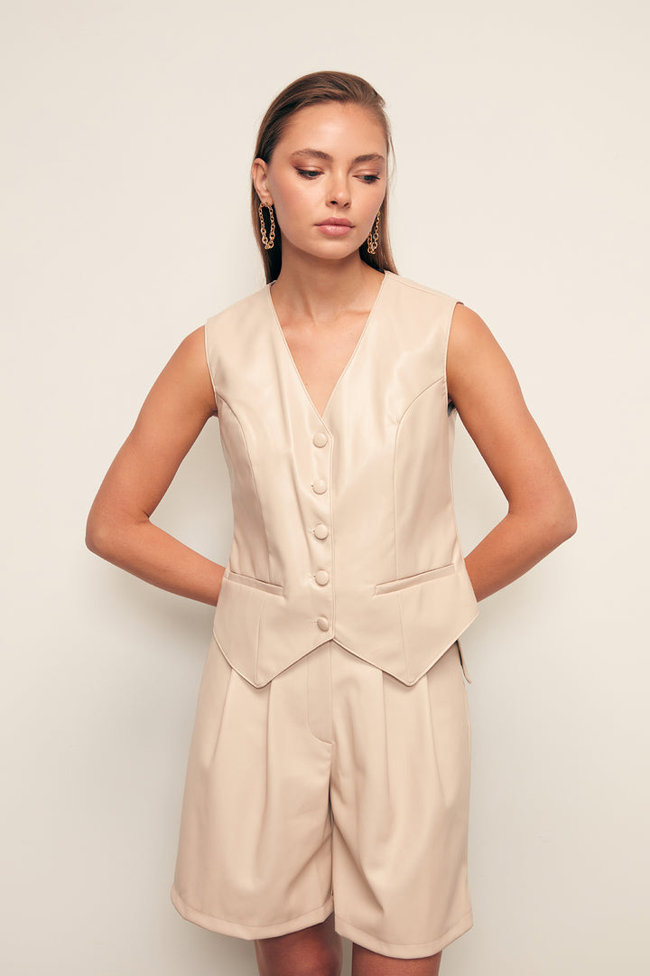 Sateen Gilet en cuir avec détails de boutons - Pierre