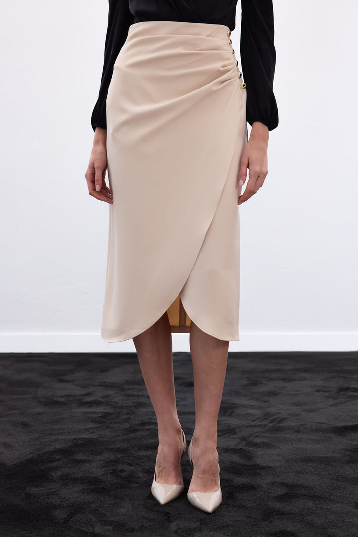 Sateen Jupe crayon à détails de boutons - Beige