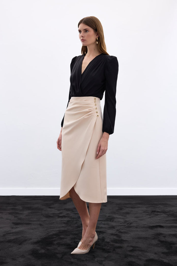 Sateen Jupe crayon à détails de boutons - Beige