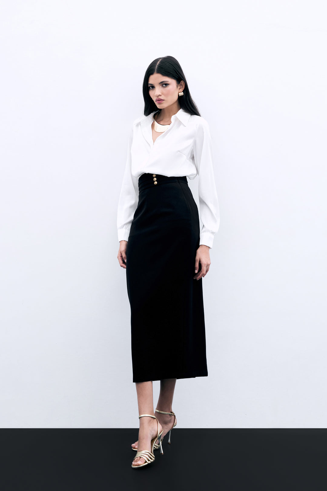 Sateen Jupe midi avec détails de boutons - Noir