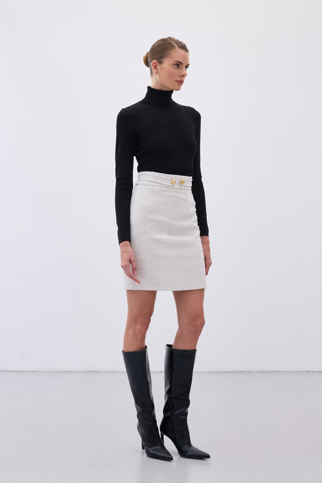 Sateen Jupe mini en tweed avec détails de boutons - Pierre