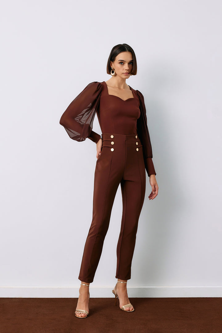 Sateen Pantalon à détails de boutons - Marron