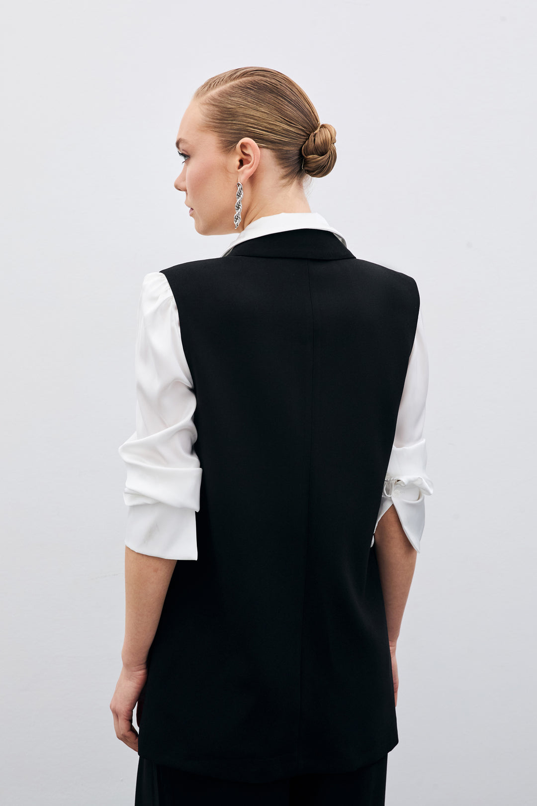 Sateen Gilet ample à détails de boutons - Noir