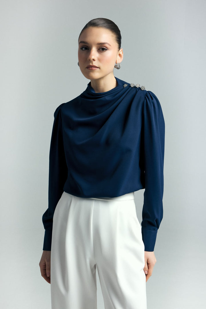 Sateen Blouse avec détails en pierre - Bleu marine
