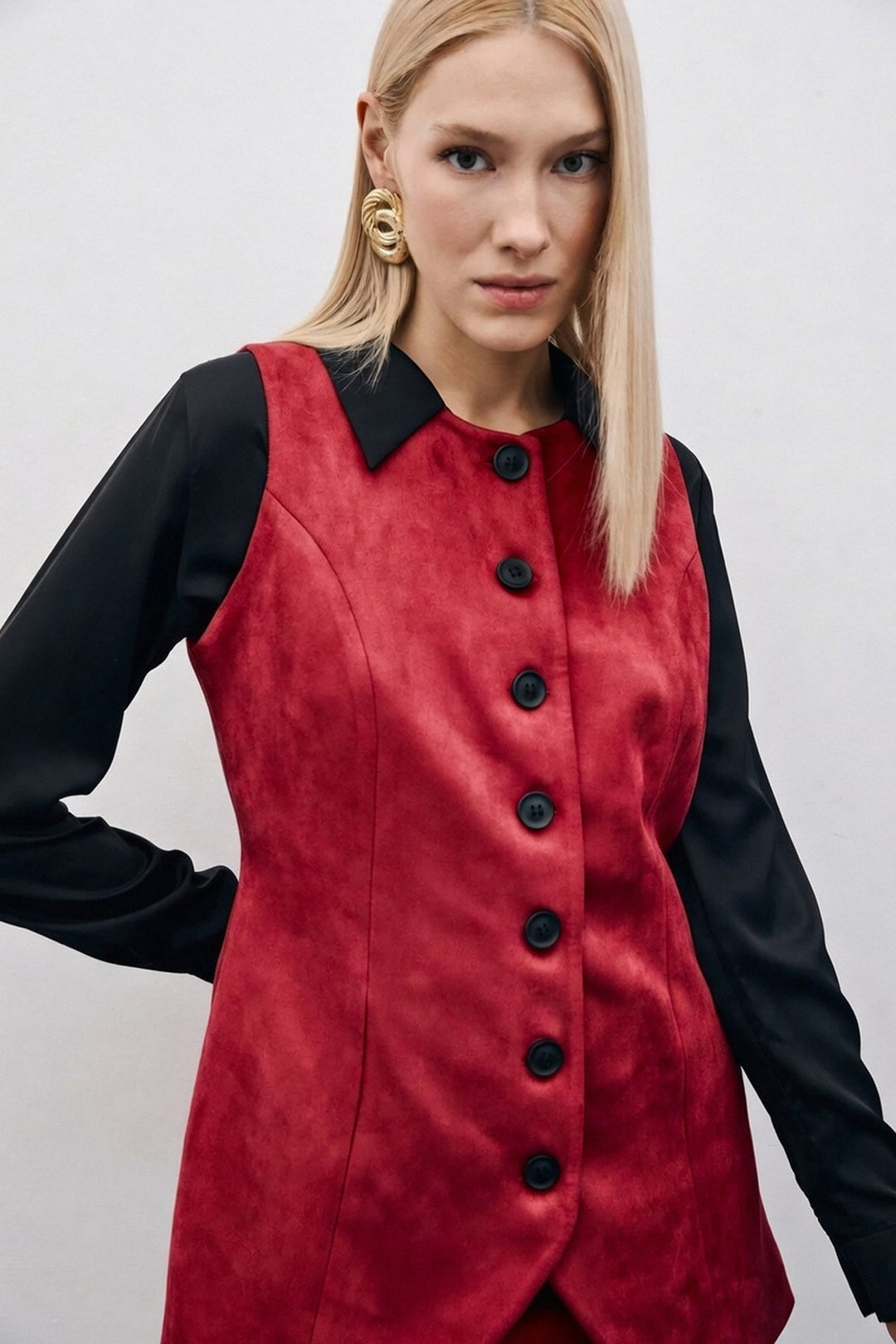Sateen Gilet long en suède à boutons - Bordeaux