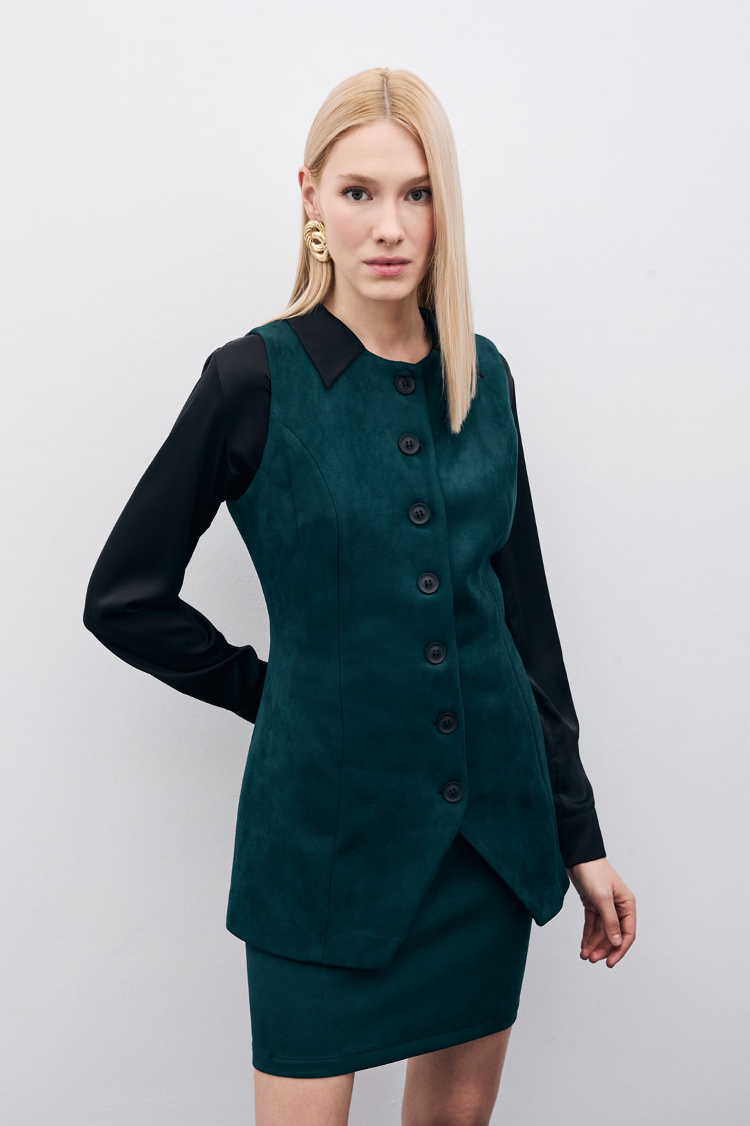 Sateen Gilet long en suède à boutons - Émeraude