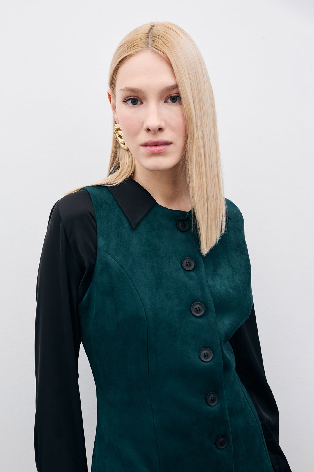 Sateen Gilet long en suède à boutons - Émeraude
