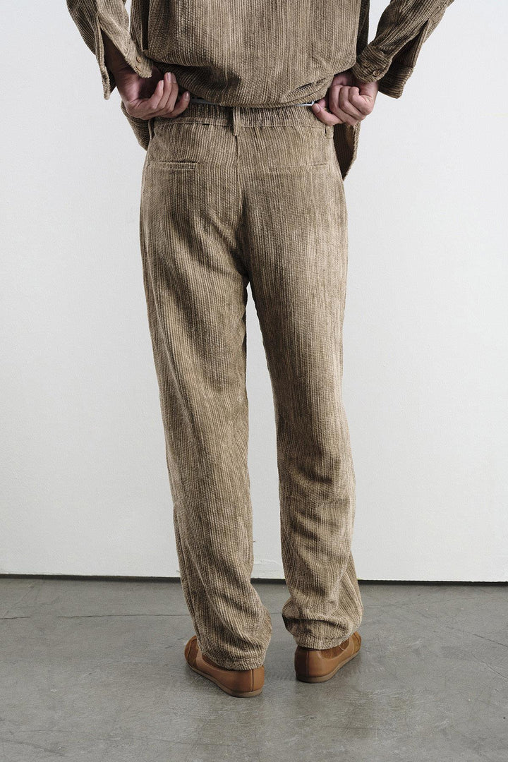 Giesto Pantalon marron en velours plissé effet - Marron