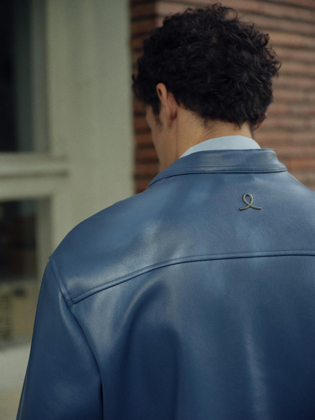 Giesto Veste en cuir bleu marine à panneaux zippés - Bleu
