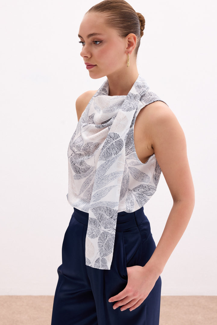 Sateen Blouse à motif avec foulard - Noir