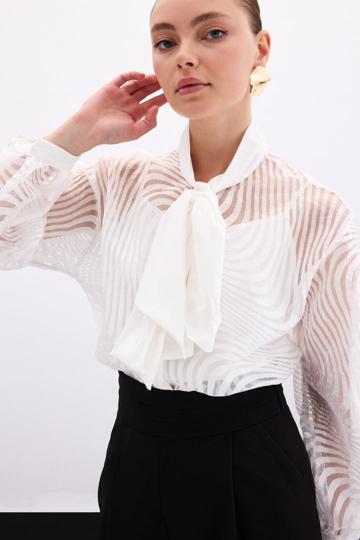 Sateen Chemise à Motifs Zebra avec Foulard - Écru