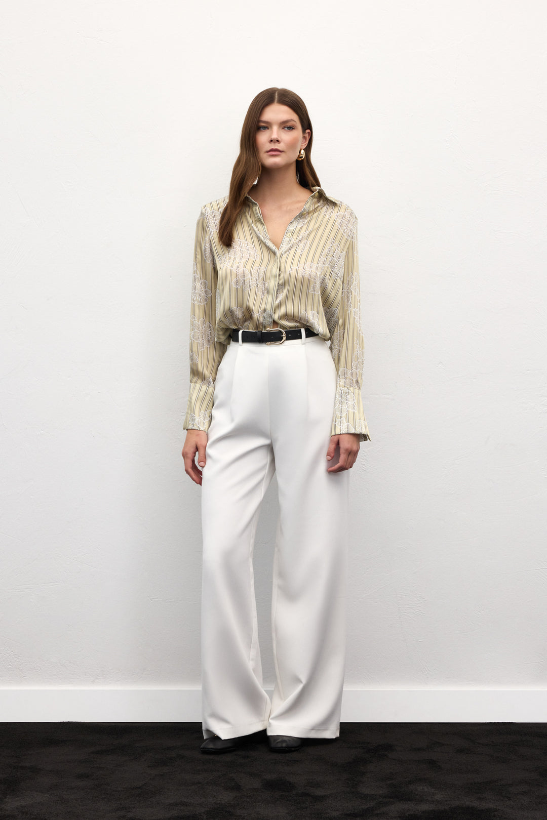 Sateen Chemise à larges poignets - Jaune