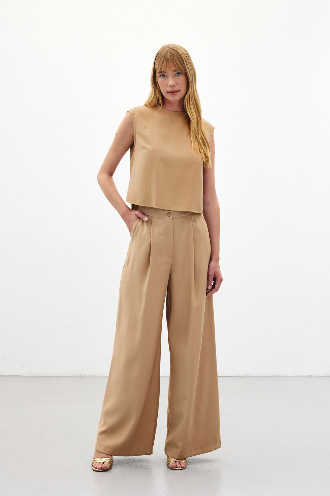 Sateen Pantalon à jambes larges - camel