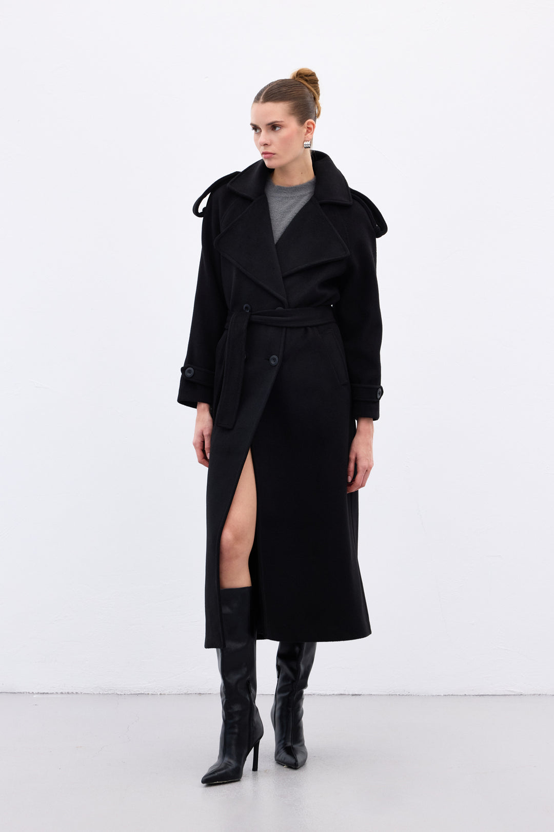 Sateen Manteau Long à Col Large - Noir
