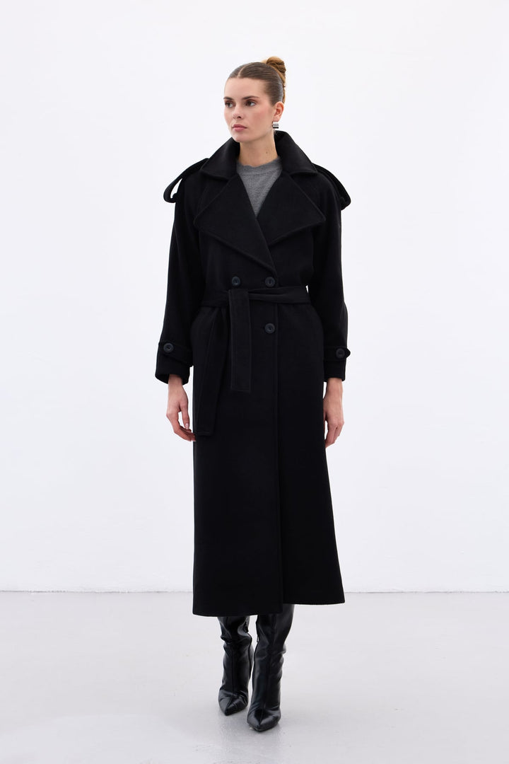 Sateen Manteau Long à Col Large - Noir