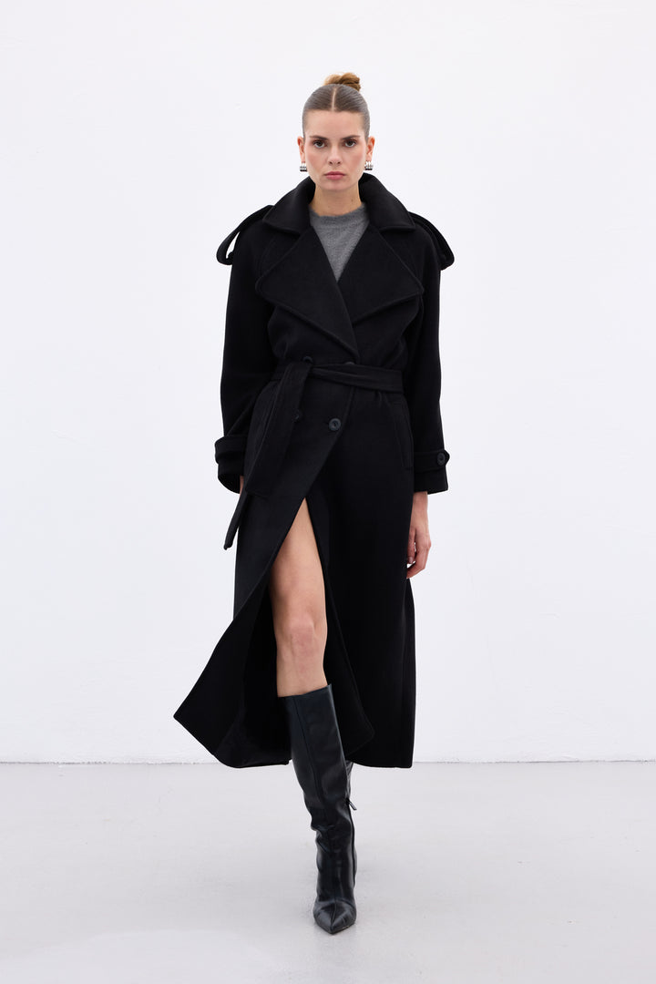 Sateen Manteau Long à Col Large - Noir