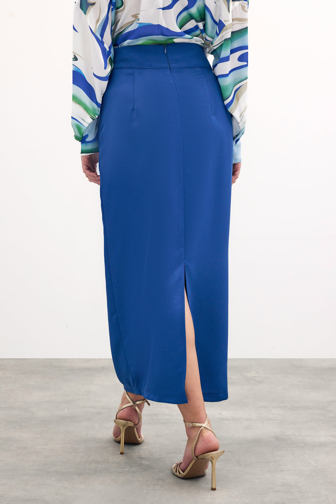 Sateen Jupe longue avec accessoire doré - sax Bleu