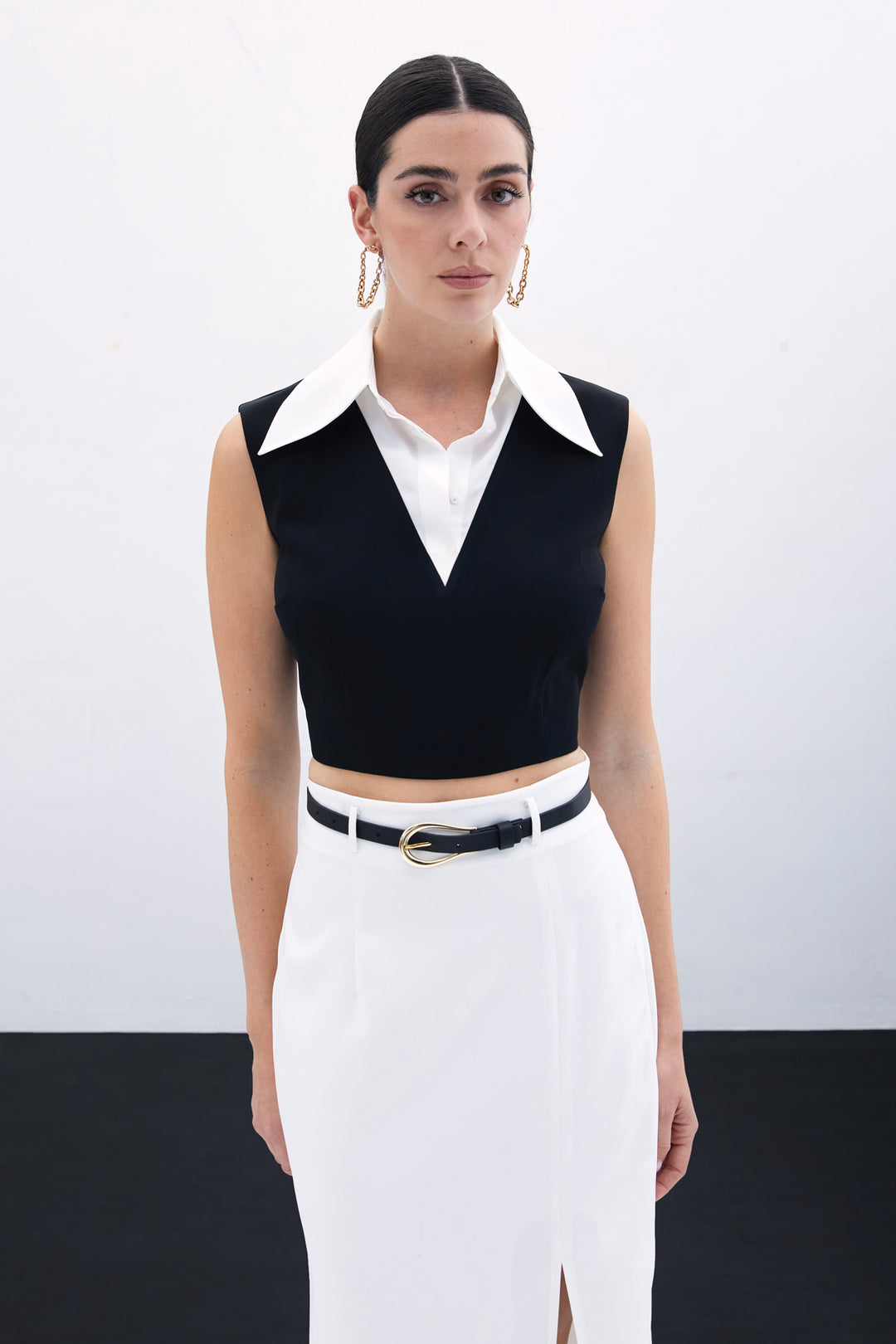 Sateen Blouse à col chemise courte - Noir