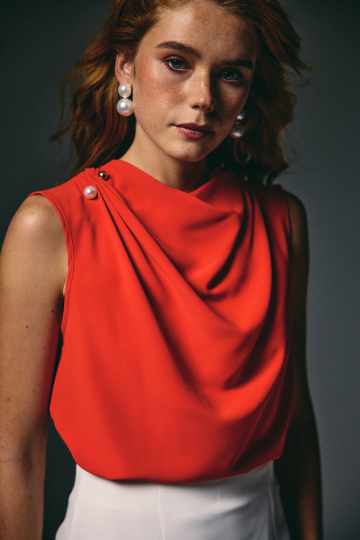 Sateen Blouse Degaje Avec Broche Perle - Rouge