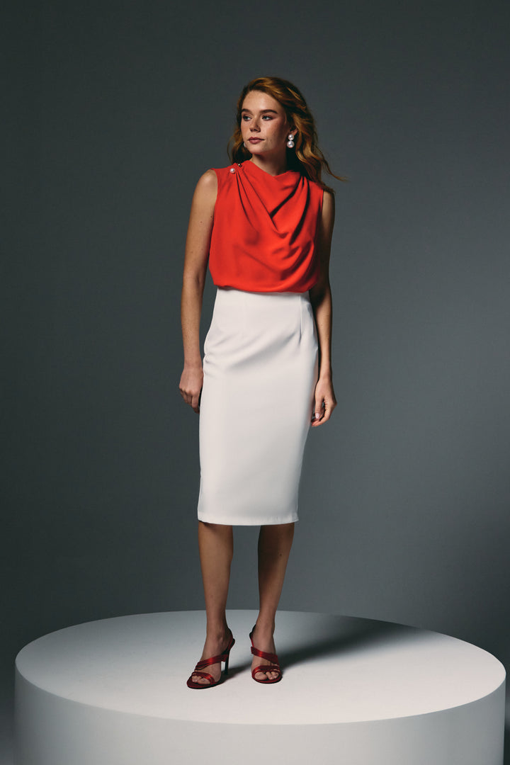 Sateen Blouse Degaje Avec Broche Perle - Rouge