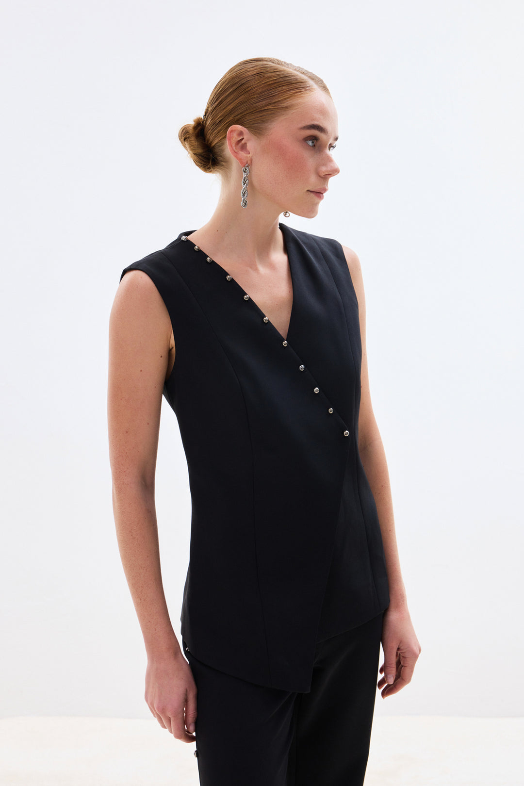 Sateen Gilet Croisé Avec Perles - Noir