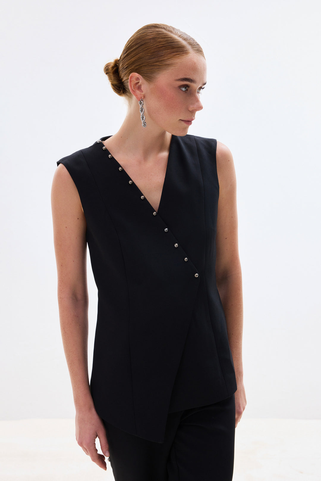 Sateen Gilet Croisé Avec Perles - Noir
