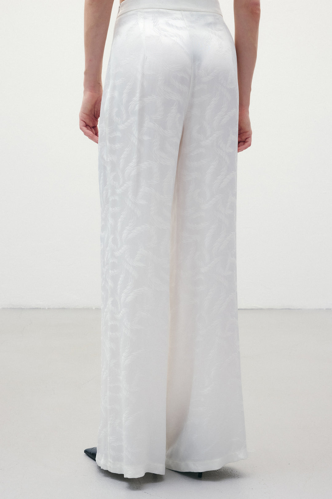 Sateen Pantalon en satin jacquard - Écru