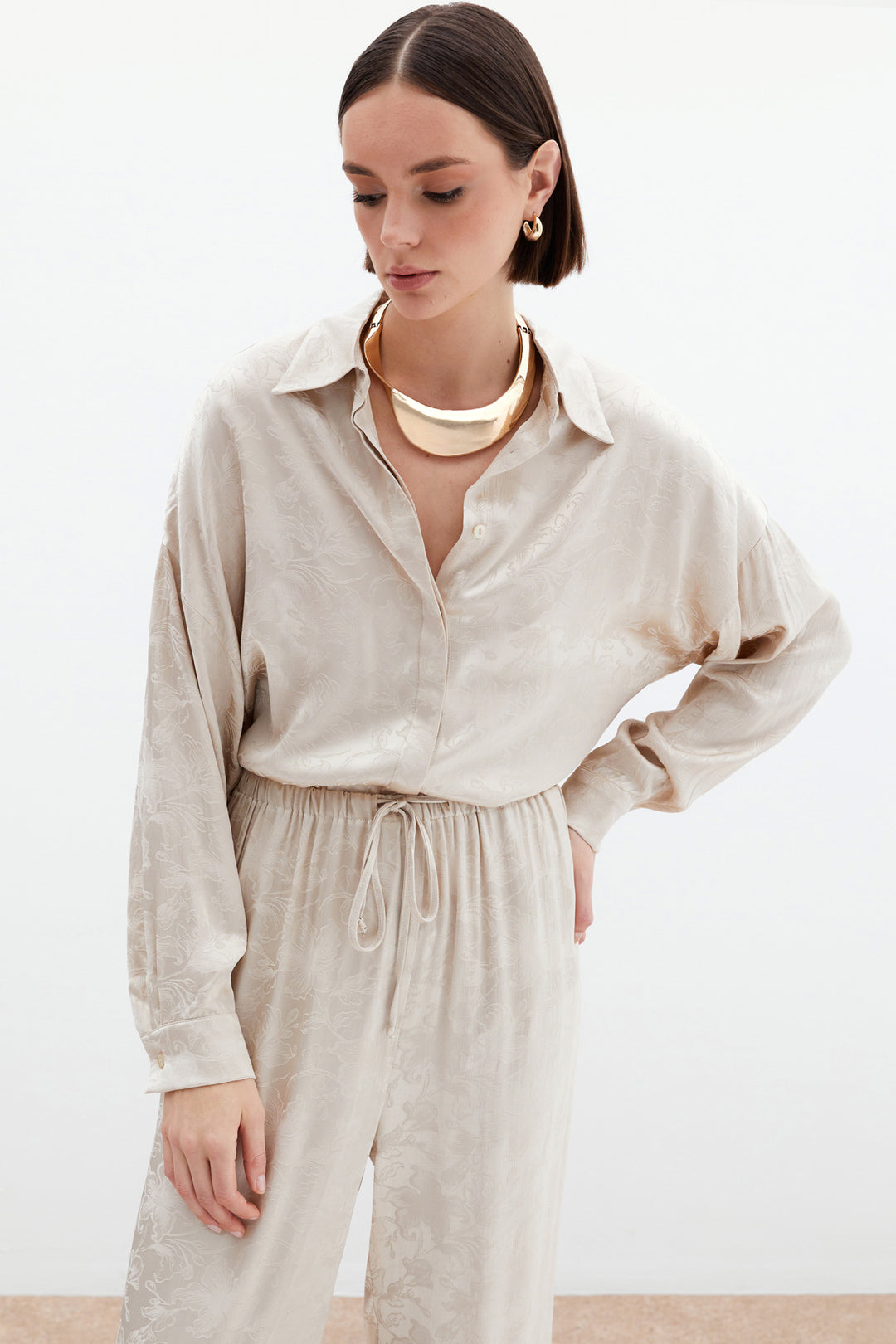 Sateen Chemise en satin jacquard - Beige