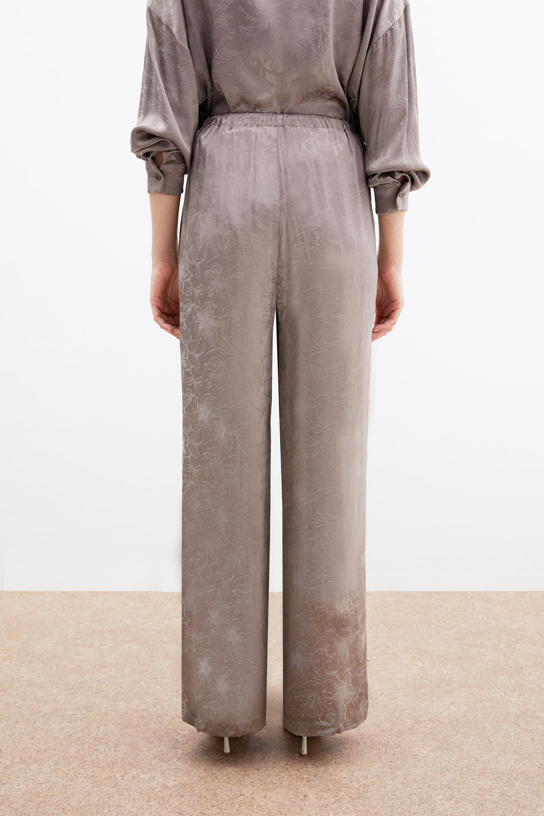 Sateen Pantalon en satin jacquard - Vison