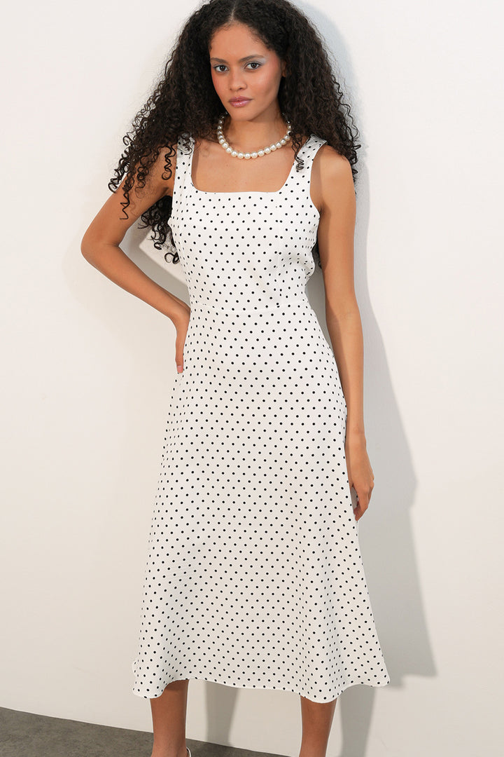 Bigdart Robe à bretelles à pois 2611 - Blanc