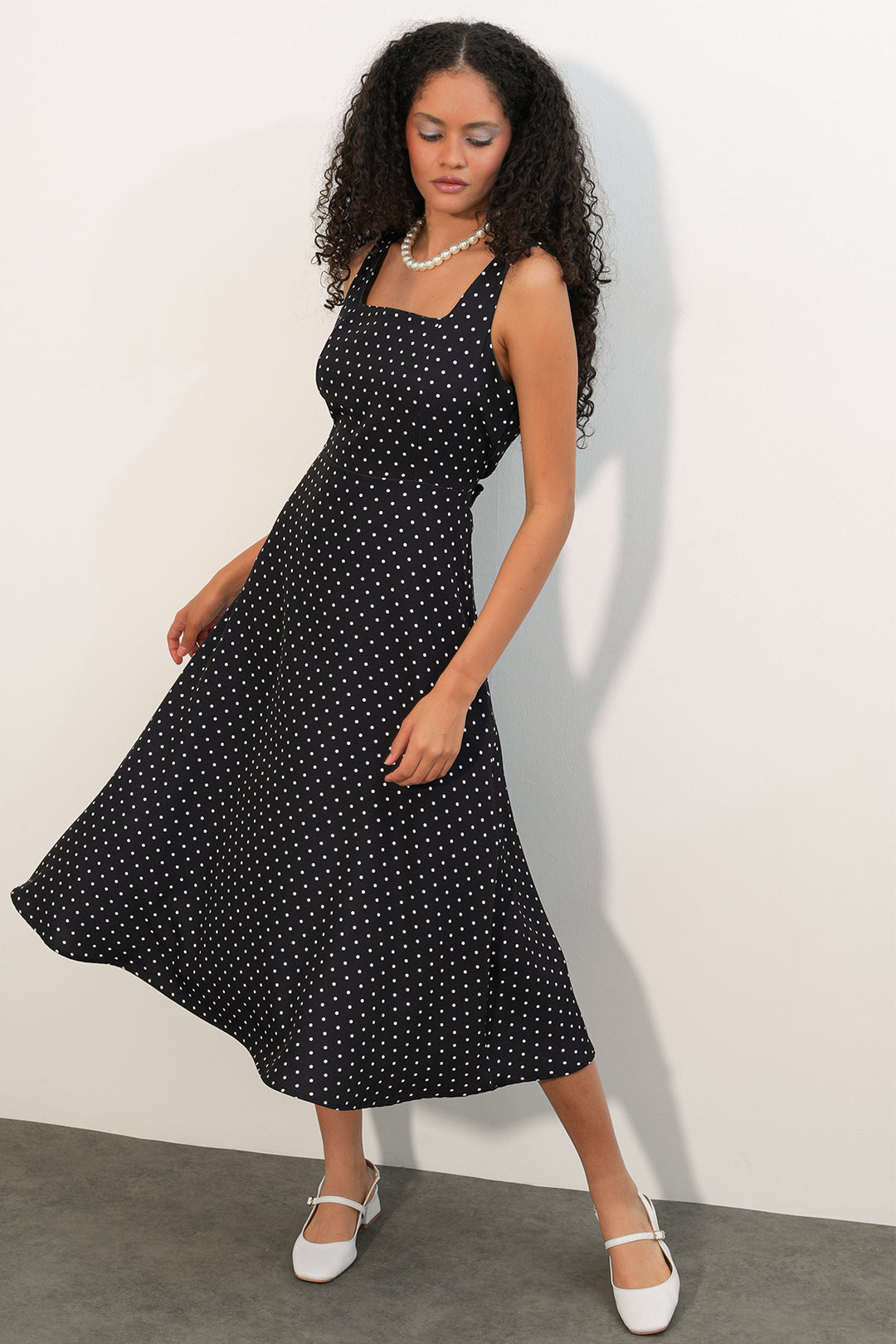 Bigdart Robe à pois à bretelles pour femmes 2611 - Noir